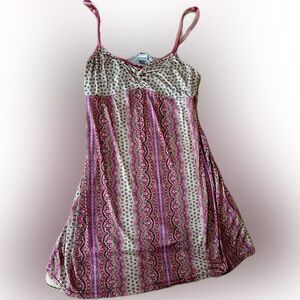 DKNY nightie sleep dress. Size large. EUC. Smoke-free and pet-friendly home.